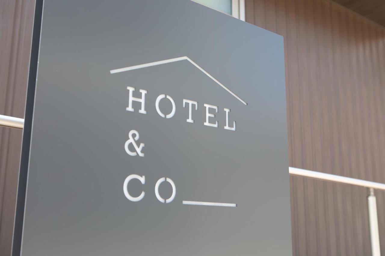 Hotel&Co Фукуока Экстерьер фото